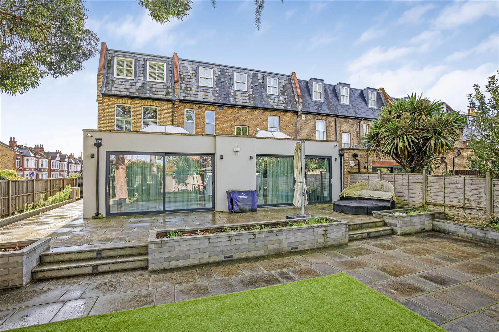 Princes Road, Wimbledon Andrew Scott Robertson